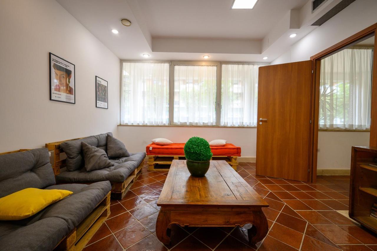 Hotel Torre Di Pratolungo Рим Экстерьер фото