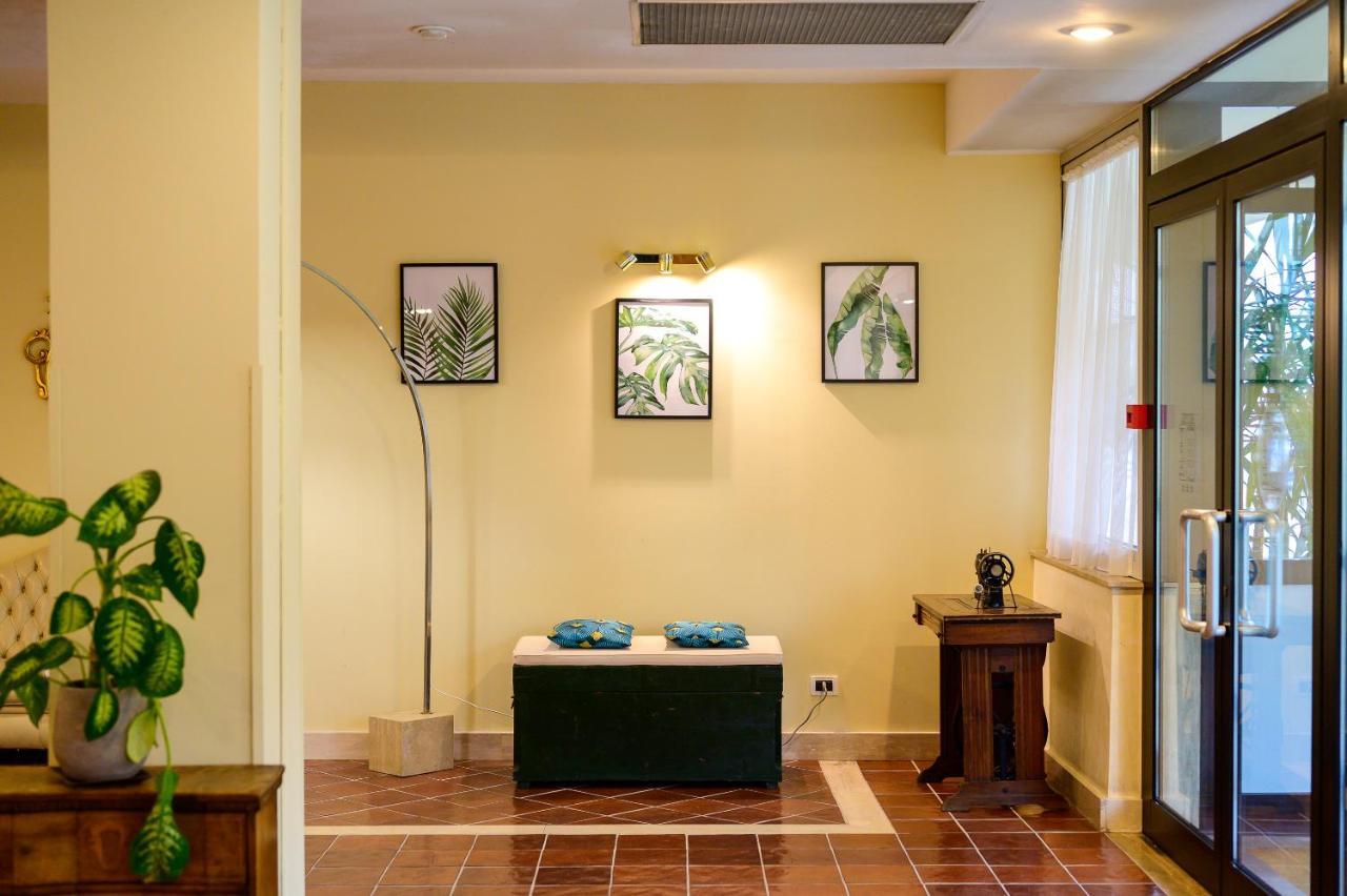 Hotel Torre Di Pratolungo Рим Экстерьер фото