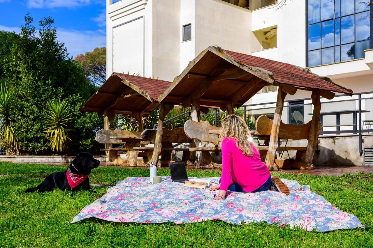 Hotel Torre Di Pratolungo Рим Экстерьер фото